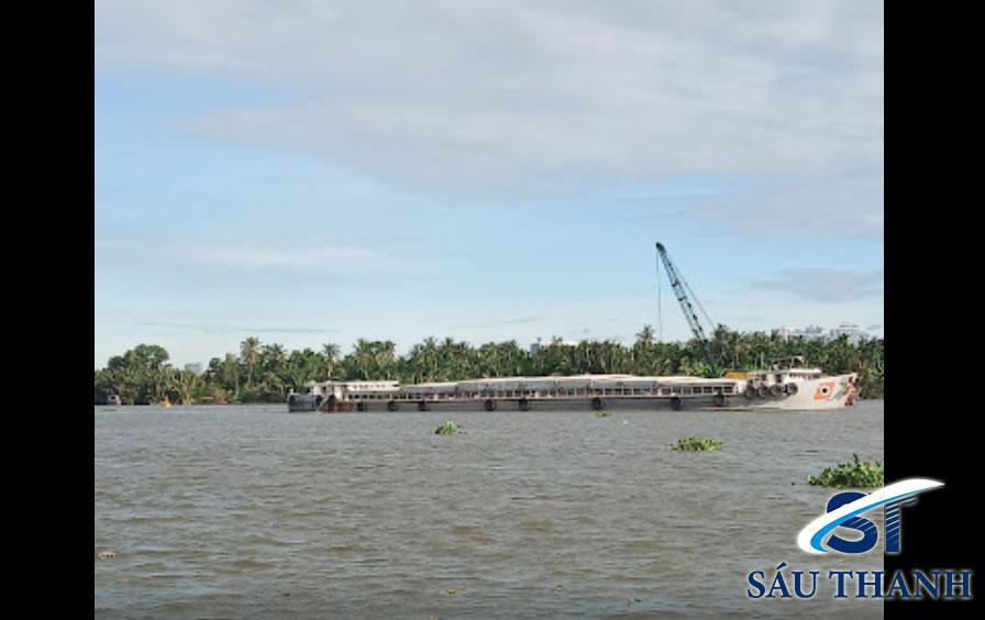 CATERPILLA engine maintenance package at Linh Dong Wharf